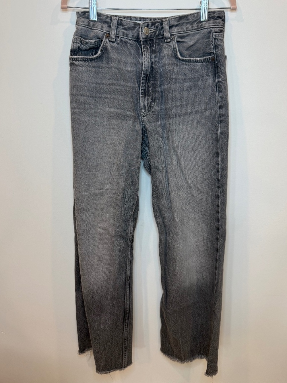 Zara Women's High-Waisted Straight-Leg Jeans with Raw Edge Hem - Washed Gray